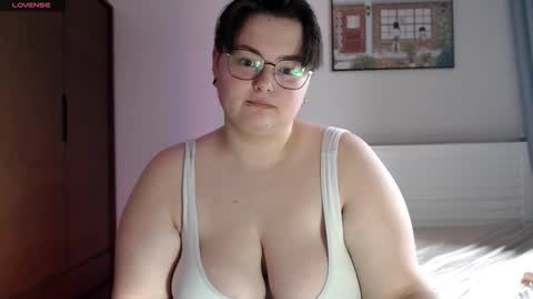 Sophie  Lilith online show from 09/28/25, 08:09