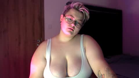 Sophie  Lilith online show from 11/22/25, 07:13