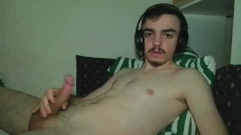 Snapshot of cutie_garlix chatting on 03/08/26, 02:04 cutie garlix online show from 03/08/26, 02:04