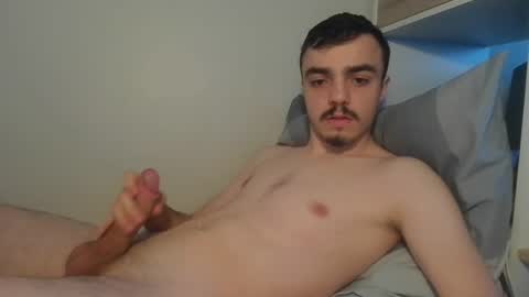 Snapshot of cutie_garlix chatting on 07/07/26, 06:01 cutie garlix online show from 07/07/26, 06:01
