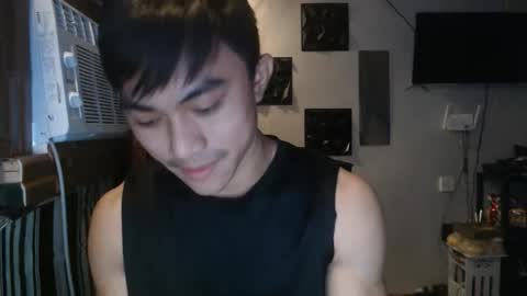 cutie_hunk69 online show from 06/06/26, 03:00