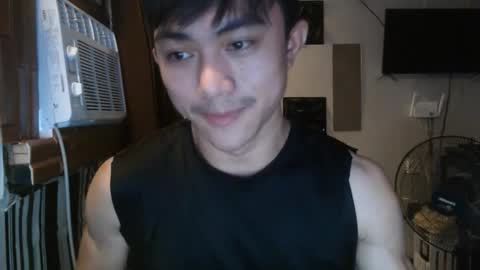 cutie_hunk69 online show from 06/07/26, 03:43