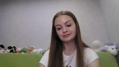 Chloe online show from 05/23/26, 02:50