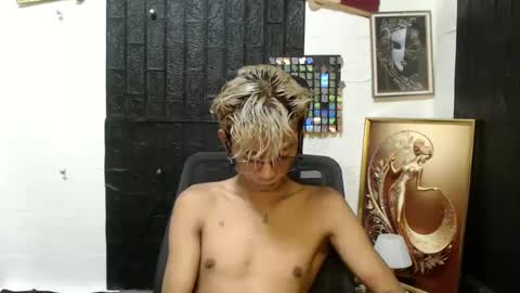 cutie_mico online show from 03/12/25, 09:02