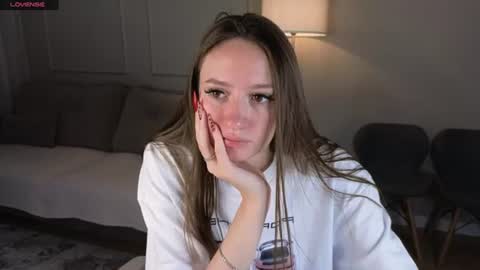 Kate online show from 06/21/26, 08:17