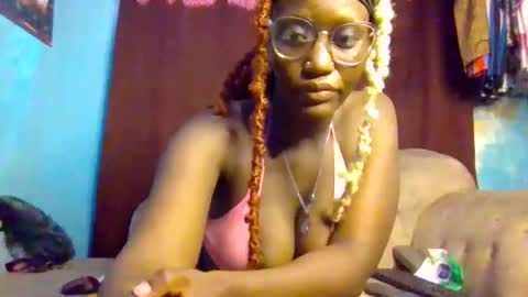 CUTIE online show from 04/06/26, 11:55