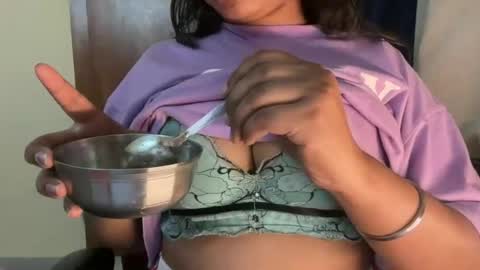 Ruhii online show from 06/13/26, 04:27