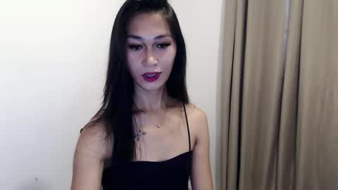 Snapshot of cutie_steph08 chatting on 06/07/26, 12:48 Urlover Steph online show from 06/07/26, 12:48