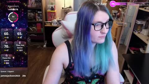 Cutie Velvette online show from 12/17/24, 05:04