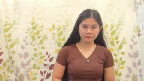 Snapshot of cutieasiantreasure chatting on 01/03/25, 05:50 pinaybeauty online show from 01/03/25, 05:50
