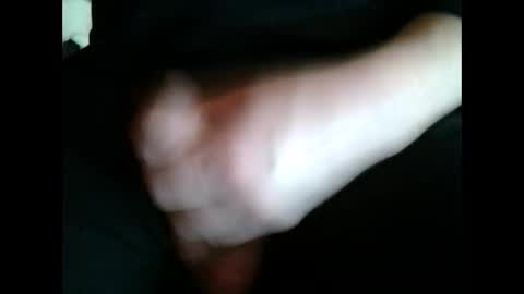 Snapshot of cutieguy86 chatting on 10/03/25, 12:35 CutieBoy online show from 10/03/25, 12:35