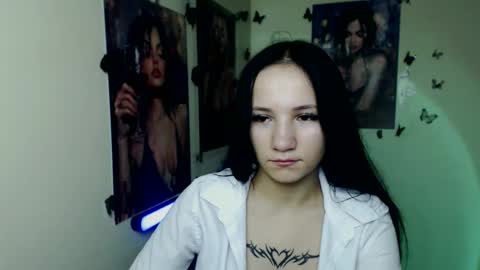 Emma online show from 11/16/25, 07:41