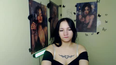 Emma online show from 02/15/26, 07:05