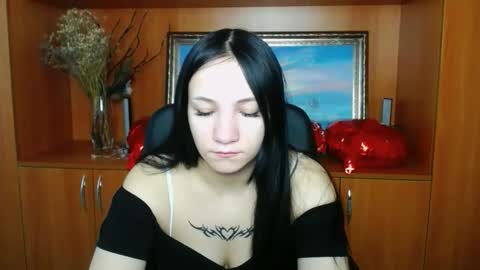 Emma online show from 02/17/26, 06:54