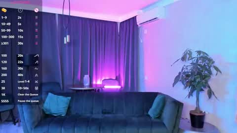 cutiepie69__ online show from 10/02/25, 07:43