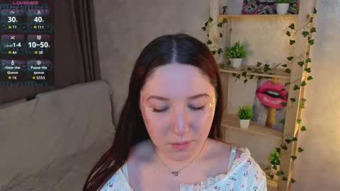 Snapshot of cutierudy chatting on 06/08/26, 04:02 Hello im Rudy online show from 06/08/26, 04:02