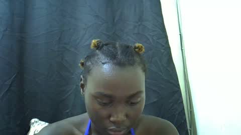 Snapshot of cuttey_slim22 chatting on 06/12/26, 10:47 cuttey_slim22 online show from 06/12/26, 10:47