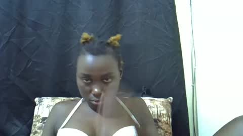 Snapshot of cuttey_slim22 chatting on 06/13/26, 11:08 cuttey_slim22 online show from 06/13/26, 11:08