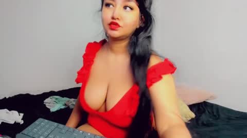 Snapshot of cuttie_joy chatting on 03/12/25, 12:04 Andrea online show from 03/12/25, 12:04