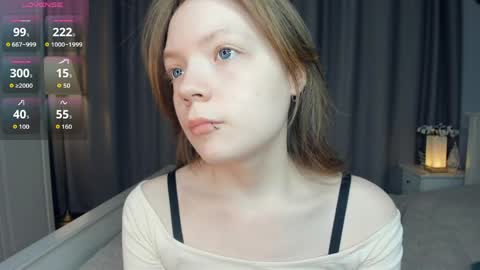 Snapshot of cuty_petite chatting on 05/07/26, 05:46 Anne online show from 05/07/26, 05:46