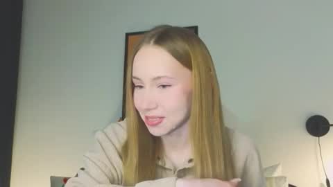 Snapshot of cuute_angell chatting on 01/15/26, 05:16 Virginia See you on Sunday online show from 01/15/26, 05:16