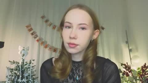 Snapshot of cuute_angell chatting on 02/01/26, 05:00 Virginia See you on Sunday online show from 02/01/26, 05:00