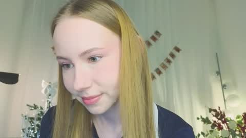 Snapshot of cuute_angell chatting on 02/05/26, 05:06 Virginia See you on Sunday online show from 02/05/26, 05:06