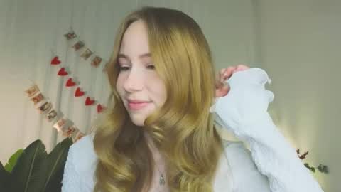 Snapshot of cuute_angell chatting on 02/18/26, 05:09 Virginia See you on Sunday online show from 02/18/26, 05:09