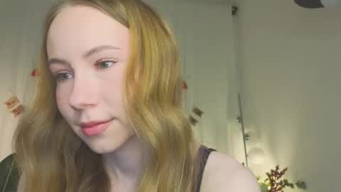 Snapshot of cuute_angell chatting on 02/25/26, 05:11 Virginia See you on Sunday online show from 02/25/26, 05:11