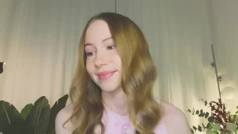 Snapshot of cuute_angell chatting on 03/15/26, 05:08 Virginia See you on Sunday online show from 03/15/26, 05:08