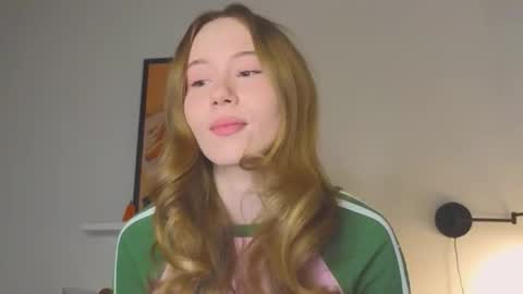 Snapshot of cuute_angell chatting on 03/30/26, 05:25 Virginia See you on Sunday online show from 03/30/26, 05:25