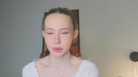 Snapshot of cuute_angell chatting on 04/15/26, 05:09 Virginia See you on Sunday online show from 04/15/26, 05:09
