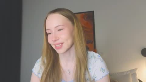 Snapshot of cuute_angell chatting on 04/28/26, 05:18 Virginia See you on Sunday online show from 04/28/26, 05:18