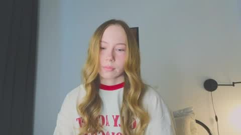 Snapshot of cuute_angell chatting on 05/22/26, 02:55 Virginia See you on Sunday online show from 05/22/26, 02:55