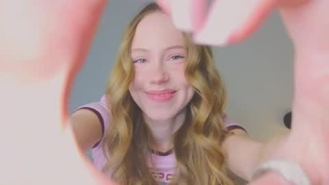 Snapshot of cuute_angell chatting on 05/25/26, 05:08 Virginia See you on Sunday online show from 05/25/26, 05:08