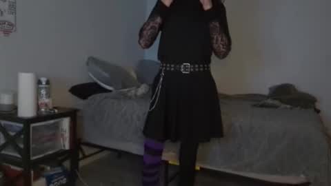 cwbym online show from 11/20/25, 04:01