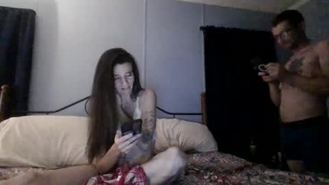 Snapshot of cworld9709321 chatting on 09/13/25, 01:49 cworld9709321 online show from 09/13/25, 01:49