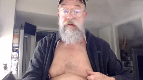 Snapshot of cxcdn chatting on 02/12/25, 05:05 cxcdn online show from 02/12/25, 05:05