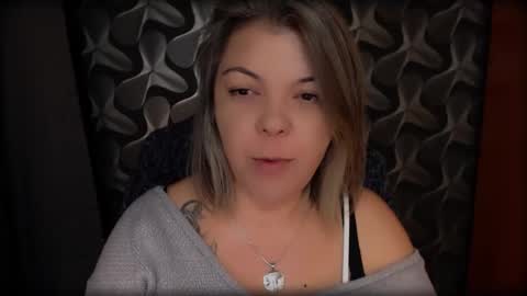 Snapshot of cyberdomme chatting on 12/23/24, 11:39 Full time mean bitch. online show from 12/23/24, 11:39