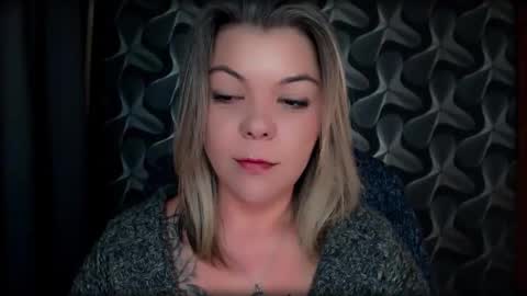 Snapshot of cyberdomme chatting on 12/03/25, 01:13 Full time mean bitch. online show from 12/03/25, 01:13