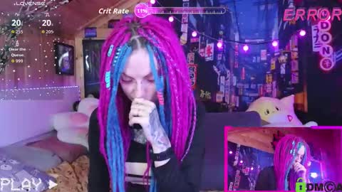 Neko online show from 09/17/25, 05:53