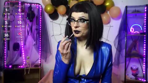 Snapshot of cyberxgoddess_ chatting on 11/02/25, 11:56 Lily Goddess online show from 11/02/25, 11:56