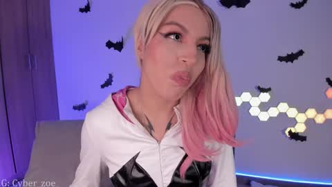  cyber zoe   online show from 10/29/25, 12:46