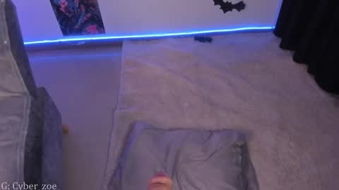 Snapshot of cyberzoe chatting on 11/10/25, 05:34 cyber zoe online show from 11/10/25, 05:34