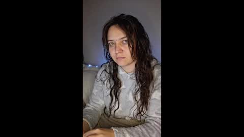 Cyndee Winter online show from 10/28/25, 06:10