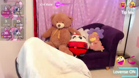 Cynthia online show from 12/01/25, 02:33