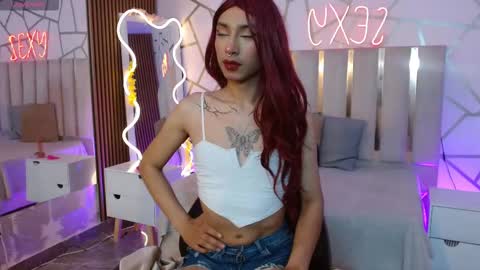 cyrus_tay online show from 12/19/25, 12:12