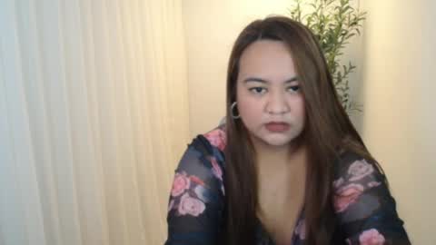 Snapshot of czarinna_ chatting on 06/06/26, 09:30 Czarinna online show from 06/06/26, 09:30