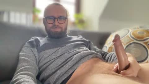 Snapshot of d0n_gi0vanni chatting on 01/15/25, 11:43 d0n_gi0vanni online show from 01/15/25, 11:43