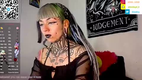 d3m0ny0_0 online show from 06/25/26, 12:54